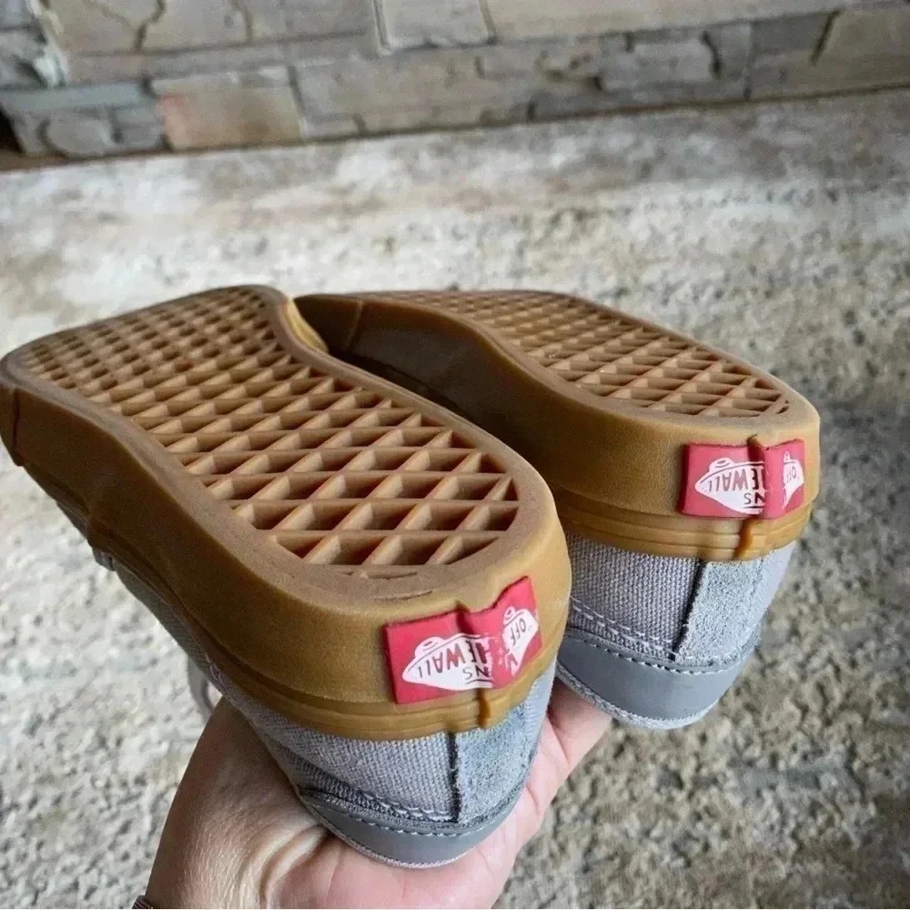 Vans chima ferguson